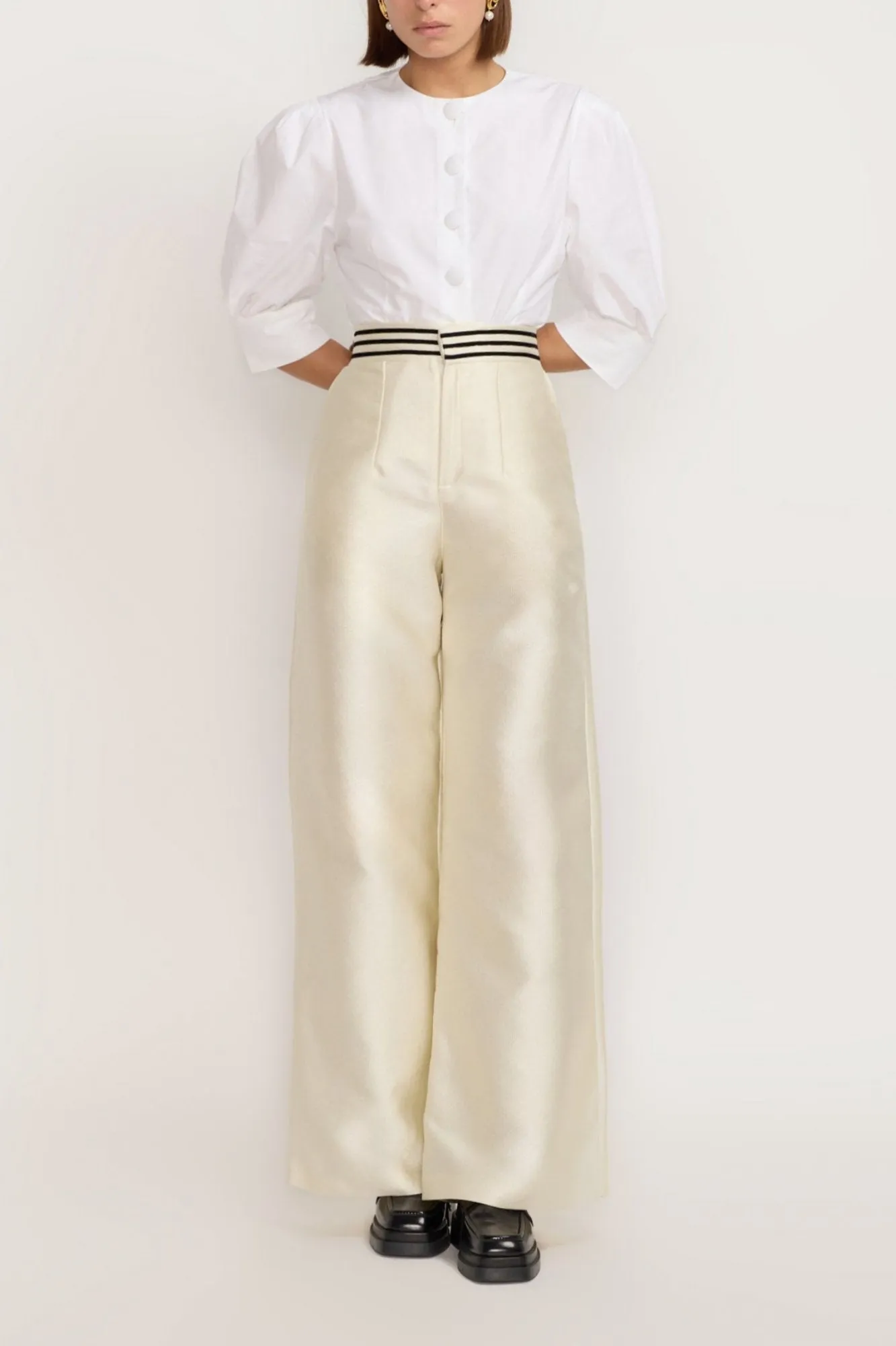 Ecru Wide-leg pants with a tailored fit